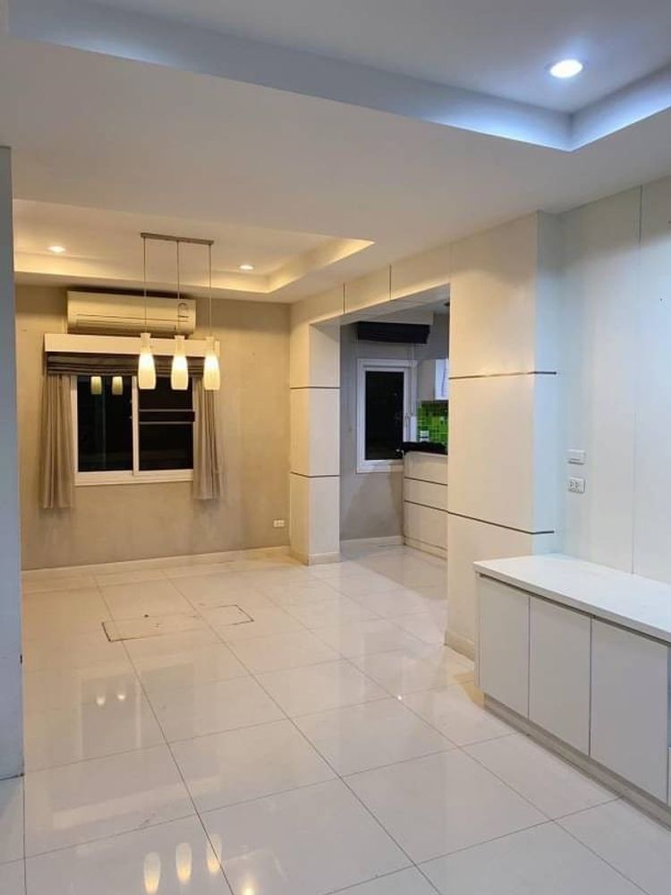 ลดราคาขาย 6.5 ล้าน 51.4 ตรว. บ้าน 2 ชั้น The urbana 1 บ้านสวย, ภาพที่ 4