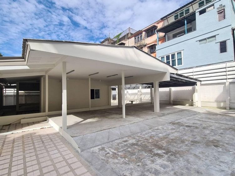 ให้เช่าบ้านเดี่ยวหลังใหญ่ 375 ตรว. ซอยสุขุมวิท 44 จากปากซอยเพียง 30 BTS, ภาพที่ 4