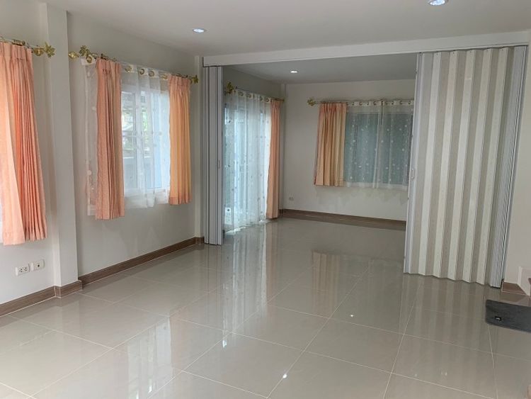 รีโนเวทใหม่บ้านแฝด 36 ตร.ว ม.เดอะ วิลล่า รัตนาธิเบศร์ ท่าอิฐ  , ภาพที่ 4