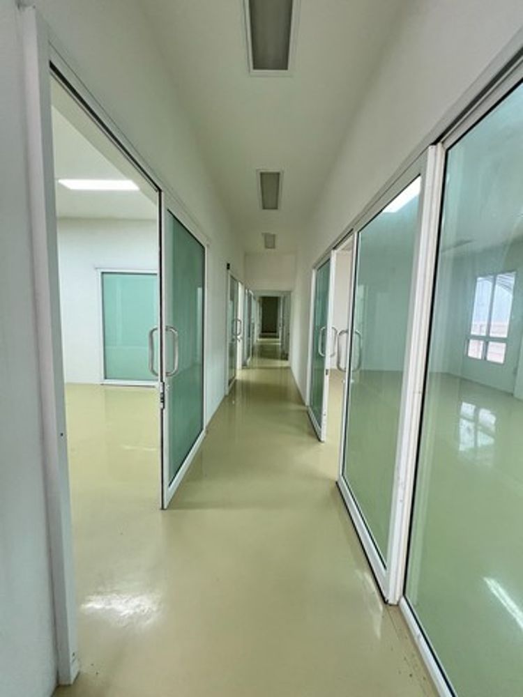ขายโรงงานพร้อมออฟฟิศ 2 ชั้น พื้นที่ ทั้งหมด 2 ไร่ นราภิรมย์ บางเลน , ภาพที่ 4