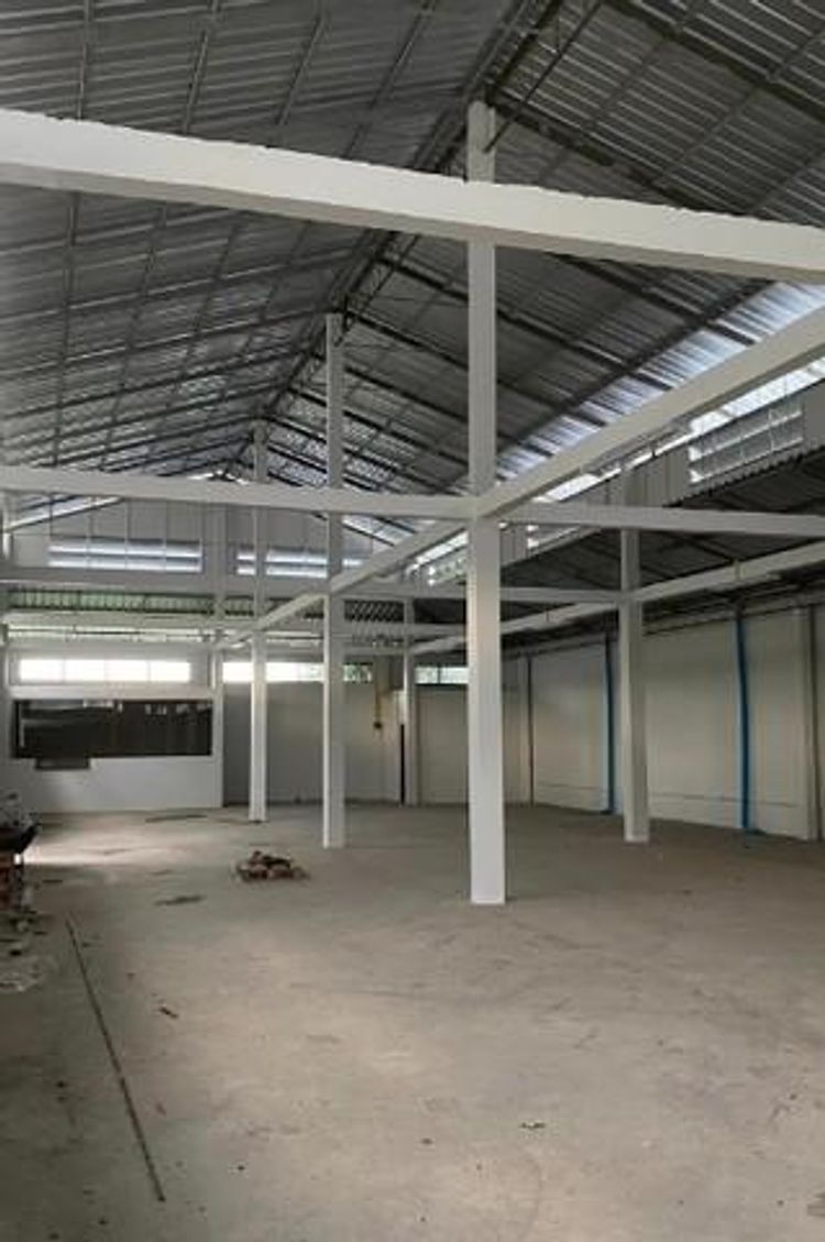 ให้เช่าโกดัง ซอยกรุงเทพกรีฑา35 พื้นที่ขนาด 360 ตรม. รถ 6-10 8 เมตร, ภาพที่ 4