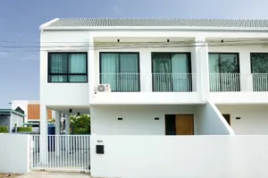 ให้เช่าบ้านใหม่ทรงโมเดิร์น ย่านหารแก้ว แถวบิ๊กซี หางดง เชียงใหม่