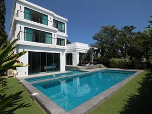 H365 ขาย/ให้เช่าบ้านเดี่ยว Pool Villa 2 ชั้น โมเดิร์นสไตล์สุดหรู พึ่งตกแต่งใหม่เสร็จ หัวหิน
