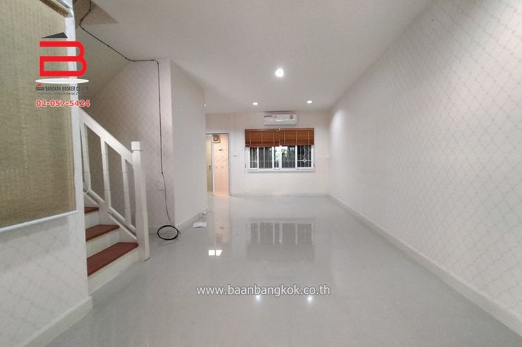 ทาวน์เฮาส์ บ้านพิศาล ลาดกระบัง โครงการ 2 เนื้อที่ 20 ตรว. (ประชาพัฒนา), ภาพที่ 4