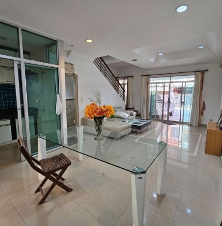 ขายทาวน์โฮม 3 ชั้น บ้านกลางเมือง มอนติคาร์โล ใกล้แยกรัชวิภา , ภาพที่ 4