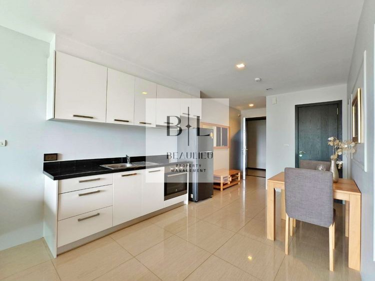 Stunning 1 Bedroom for Sale with Sea View on Pratumnak Hill, ภาพที่ 4