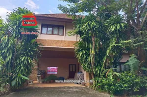 บ้านเดี่ยว หมู่บ้าน ภูฟ้าสวย รีสอร์ท เนื้อที่ 122 ตรว. ใกล้ฟาร์มโชคชัย 3 ถนนธนะรัชต์ ตำบลหนองน้ำแดง อำเภอปากช่อง จังหวัดนครราชสีมา
