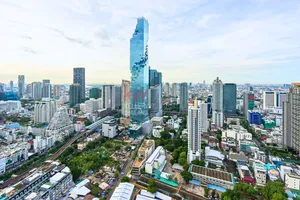 ขาย The Ritz-Carlton Residences, Bangkok ราคา ฿61,900,000 ขนาด 148 ตารางเมตร ชั้น 40 ห้อง 2 นอน 2.5 น้ำ วิว เมือง