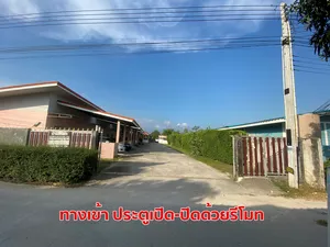 ให้เช่าห้องพัก(ทาสีภายในใหม่หมด)ถ.บรูพาพัฒน์ ใกล้นิคมฯเอเชียและห้างโรบินสัน 4 Km บ้านฉาง ระยอง (เฟอร์นิเจอร์ครบ)
