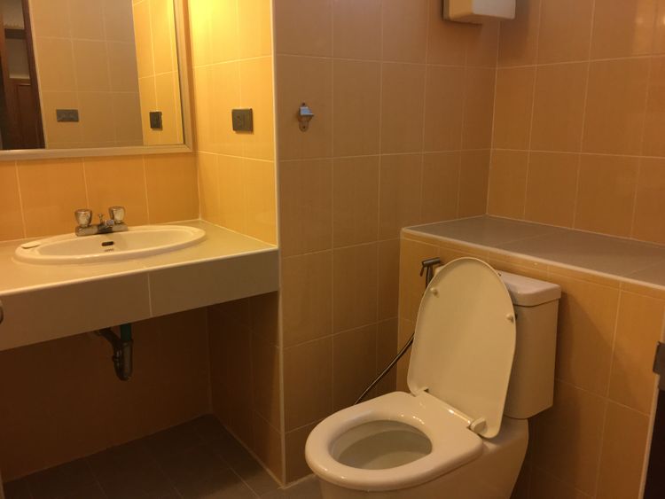 ให้เช่า พี เอ็ม วาย บีช คอนโดมิเนียม (P.M.Y. Beach Condominium) ติดทะเล, ภาพที่ 4