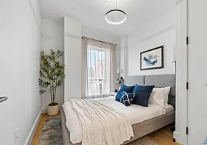 FULLY FURNISHED ONE BEDROOM 