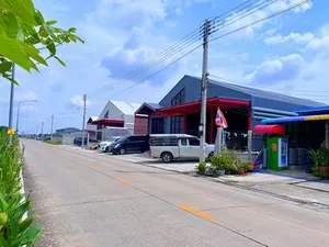 RK568 ให้เช่าโกดัง 200 ตารางวา 426.5 ตรม. ติดถนนมอเตอร์เวย์ สาย 9 ด่านลำลูกกา