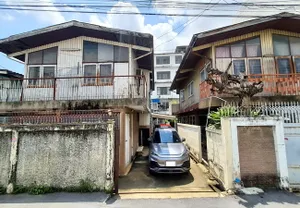 ขายและให้เช่าบ้าน ถนนจรัญสนิทวงศ์ ซอย 50/1 เนื้อที่ 116 ตร.ว. ทำเลดี