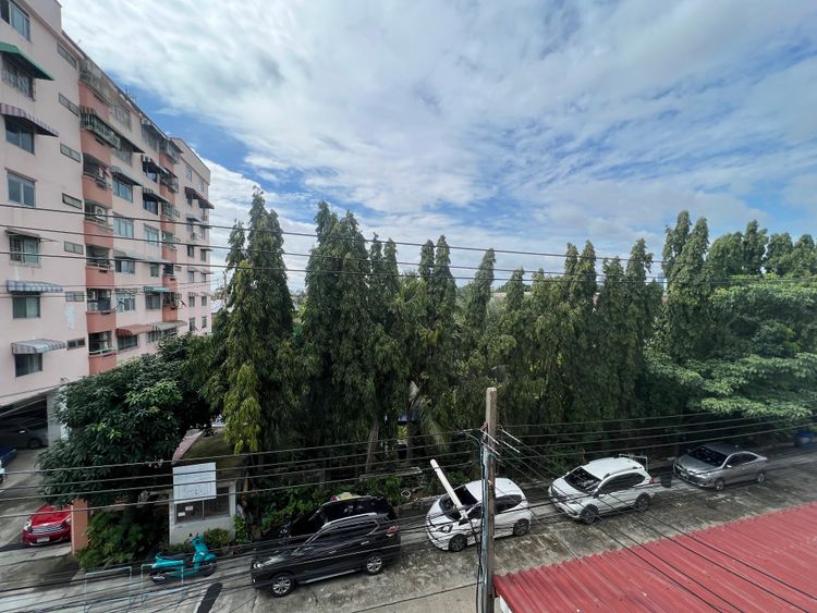 TOWNHOME 3 ชั้น​ 4 นอน​ 5 น้ำ ทำเลทอง ลาดพร้าว​ 80 / ห้วยขวาง​ /, ภาพที่ 4