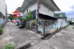 ที่ดินพร้อมบ้านเช่า ดุสิต-บางซื่อ (ซอยจอมมาลี ระหว่าง ซอยกรุงเทพ-นนทบุรี 4 กับ 6) เนื้อที่ 291 ตารางวา ใกล้สถานีรถไฟฟ้าเตาปูน(สายสีม่วง) เขตบางซื่อ 