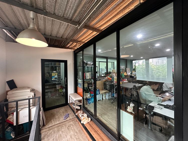ขายบ้านพร้อมสำนักงานลาดพร้าว 94, ภาพที่ 4