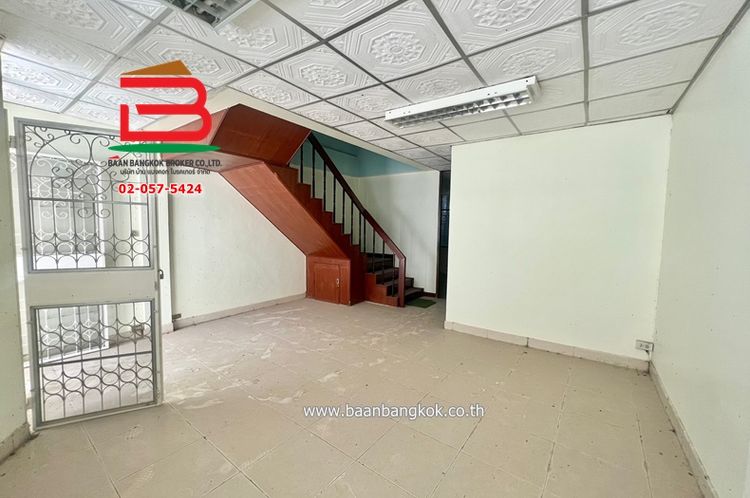ทาวน์โฮม 3.5 ชั้น หมู่บ้าน ไกรสร เนื้อที่ 24.3 ตรว.ถนนวิภาวดี กรุงเทพฯ, ภาพที่ 4