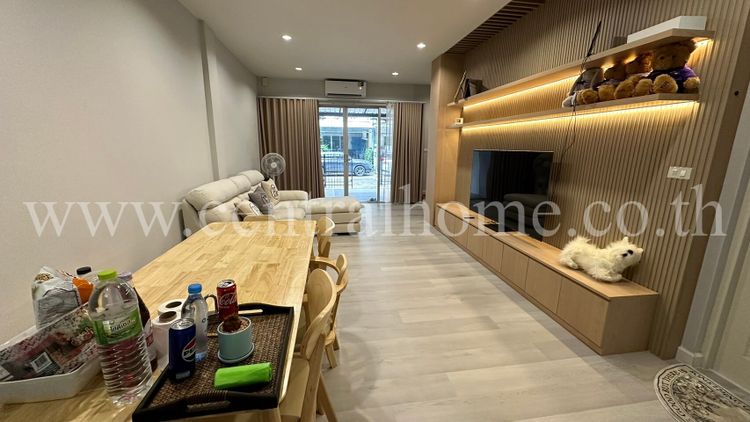 ทาวน์โฮม วิสต้า ปาร์ค รัชดา - รามอินทรา รีโนเวทใหม่ทั้งหลัง, ภาพที่ 4