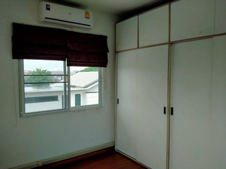 RH1185 ให้เช่าบ้านเดี่ยว 3 ชั้น 4 ห้องนอน 5 ห้องน้ำ แอร์ 6 7, ภาพที่ 4