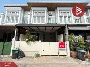 ขายทาวน์เฮ้าส์ หมู่บ้านโกลเด้นทาวน์ สุขุมวิท-สถานีรถไฟฟ้าแบริ่ง สมุทรปราการ