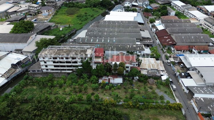ที่ดินโรงงาน พร้อมบ้านเดี่ยว ซอยเอกชัย 83/3 ขนาด 1-1-8 ไร่ ทำเลดี , ภาพที่ 4