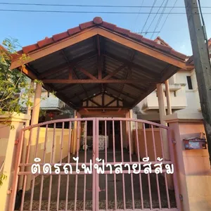 🏡✨ ให้เช่าทาวน์โฮม 2 ชั้น ทำเลดี ติดรถไฟฟ้า สายสีส้ม – รามคำแหง 184 ✨🏡