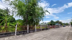 ที่ดินสวย พร้อมสร้างบ้าน กลางเมืองแม่จัน