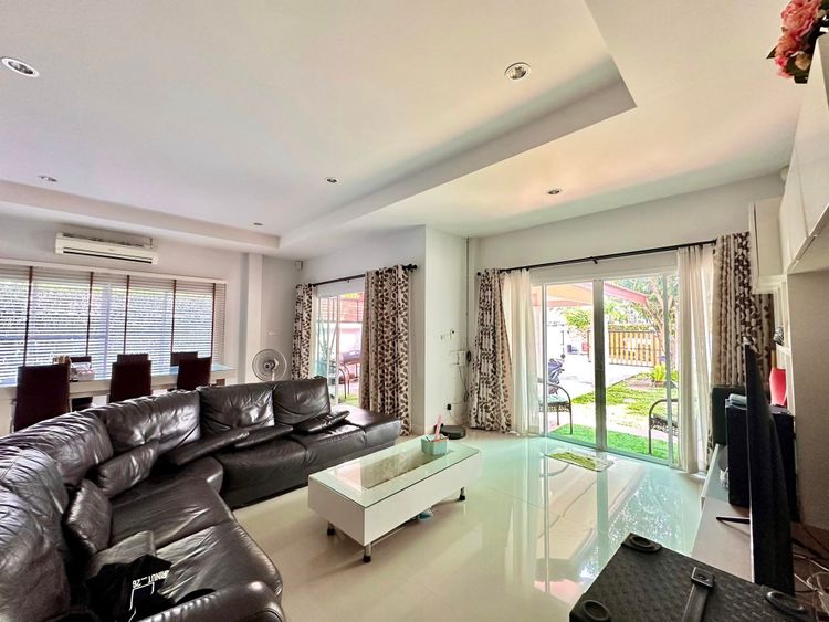 ขาย บ้านเดี่ยว สระว่ายน้ำส่วนตัว The Bliss 1 ห้วยใหญ่ พัทยา Pool Villa , ภาพที่ 4