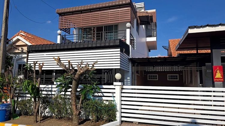 ขายบ้านแฝด หมู่บ้านสุภาภรณ์ 2 เฟอร์ครบ พร้อมเข้าอยู่ ย่านสี่แยกอินโดจีน, ภาพที่ 4