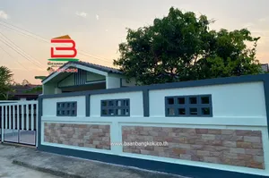  บ้านเดี่ยว 1 ชั้น บ้านปณิธาน ซอยเทศบาล 2 เนื้อที่ 50 ตรว. ถนนสระแก้ว-เขาหินซ้อน ตำบลท่าเกษม อำเภอเมืองสระแก้ว จังหวัดสระแก้ว