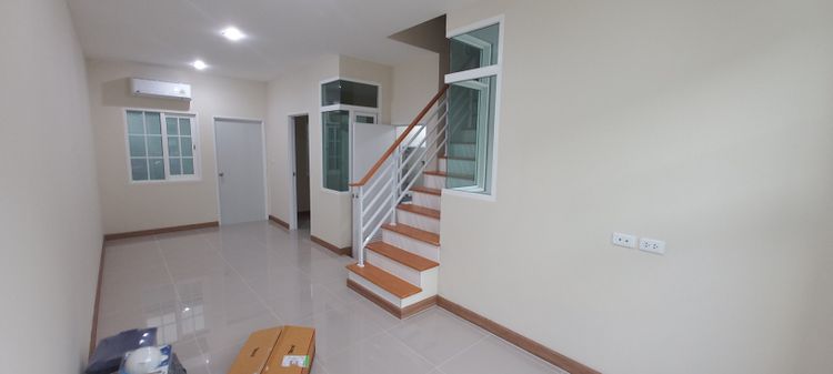 Brand new Townhome for rent : Golden Town Vibhavadi-Rangsit, corner, ภาพที่ 4