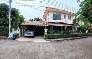 ขายบ้านเดี่ยว 2 ชั้น โครงการศุภาลัย พาร์ควิลล์ ร่มเกล้า-สุวรรณภูมิ  บ้านสวยเดินทางสะดวก ใกล้สนามบินสุวรรณภูมิ ( เจ้าของขายเอง )