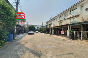 ทาวน์โฮม โครงการ ศุภาลัยวิลล์ เอกมัย-รามอินทรา เนื้อที่ 21.9 ตรว. ซอยนวลจันทร์ 64 ถนนประดิษฐ์มนูธรรม แขวงคลองกุ่ม เขตบึงกุ่ม กรุงเทพฯ