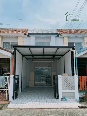 ด่วนทาวน์เฮาส์ 2 ชั้น หมู่บ้าน พูนสินธานี3 รีโนเวทใหม่ พร้อมอยู่ 