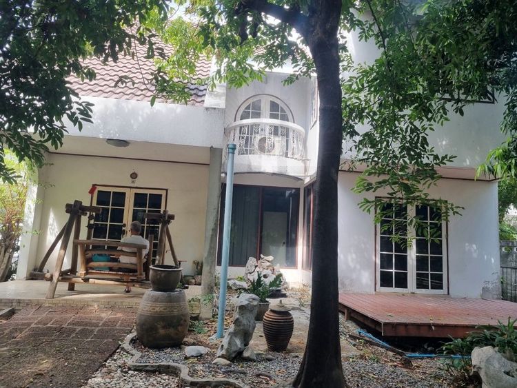 ขายบ้านเดี่ยวหลังมุม 2 ชั้น ขนาด 111 ตรว. ติดถนนพหลโยธิน ขายตามสภาพ, ภาพที่ 4
