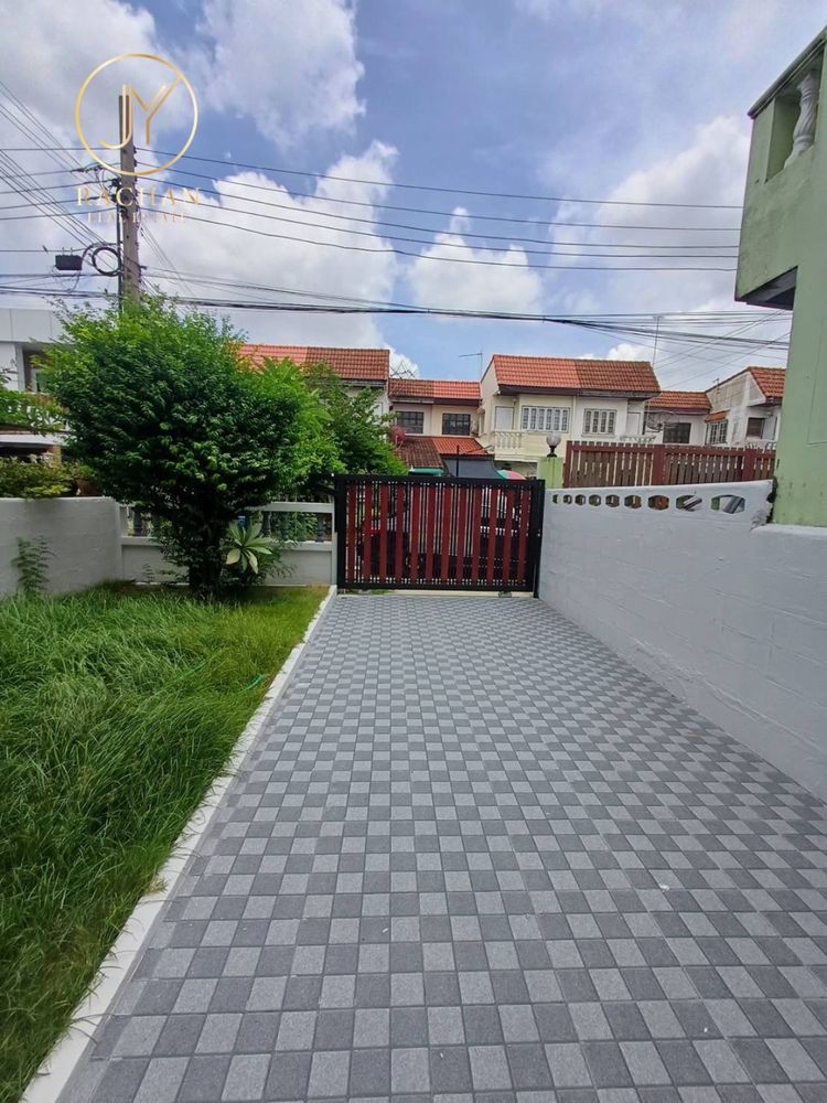 Vายด่วน ทาวน์เฮ้าส์ 2ชั้น รีโนเวทใหม่ หมู่บ้านบัวทอง 2 วิลเลจ เนื้อที่, ภาพที่ 4