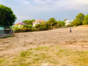 ขายที่ดินถมแล้ว กลางเมืองระยอง 568 ตร.วา ซอยสัมฤทธิ์ 12 ใกล้วิทยาลัยเทคนิคระยอง 450 m ปากน้ำ ระยอง