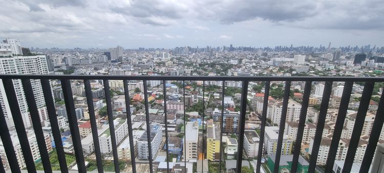 The Issara Ladprao ห้องมุม วิวเมืองสวยๆ ทำเลดี ใกล้ MRT ลาดพร้าว, ภาพที่ 4