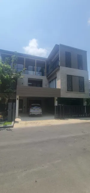 ขายบ้านเดี่ยวสุดหรู Vana Residence พระราม 9 – ศรีนครินทร์ ราคาดีทำเลดีติดต่อผึ้งรติ โทร ๐๖๑๙๔๑๙๖๓๙