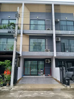 ขายทาวน์โฮม ม.นลิน อเวนิว 5 รามอินทรา-มีนบุรี Tel.0999983897