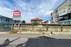 ที่ดินเปล่า ซอยลาดพร้าว 110 แยก 1 เนื้อที่ 93 ตร.ว แขวงพลับพลา เขตวังทองหลาง กรุงเทพมหานคร