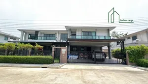 บ้านดี่ยวหลังใหญ่ ภัสสร พุทธมณฑลสาย2-บางแวก ใกล้ BTS บางแวก