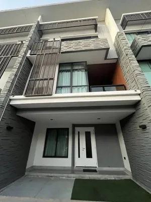 ให้เช่าทาวโฮม 3 ชั้น Plex residence ถนนเกษตร นวมินทร์ ใกล้โรงเรียนเลิศหล้า บ้านใหม่พร้อมอยู่พร้อมเฟอร์ สไตล์มินิมอล จอดรถในบ้าน 2 คัน หน้าบ้าน 1คัน
