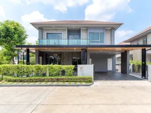 ให้เช่าบ้านเดี่ยว 2 ชั้น โครงการเวนิว พระราม 9 เฟอร์ครบพร้อมอยู่ โครงการบนถนนเลียบวงแหวนกาญจนาภิเษก เขตสะพานสูง ใกล้ รร. Brighton College Wellington 