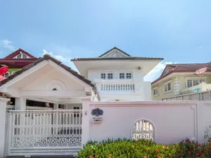 บ้านแฝด ม.เพชรลดา ท่าอิฐ ใกล้จุดขึ้นทางด่วน งามวงศ์วาน (5998)