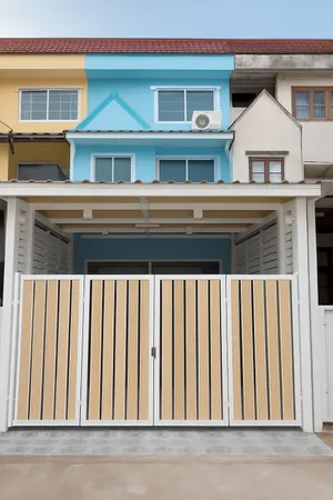 ทาวน์เฮ้าส์ 3 ชั้น รีโนเวทใหม่ พร้อมอยู่! ใกล้รถไฟฟ้าสายสีส้ม สถานีมีนพัฒนา เพียง 700 ม.
