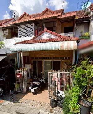 ขายทาวน์เฮ้าส์ 2 ชั้น 16 ตร.ว. หมู่บ้านแสงธรรม ซอยสุขาภิบาล5ซอย57 ถนนสุขาภิบาล5 เขตสายไหม