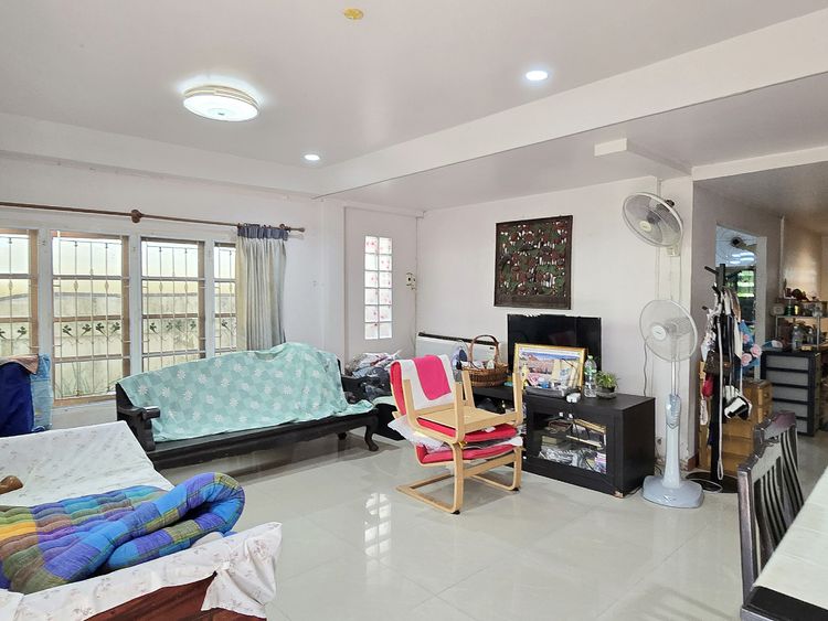บ้านเดี่ยว 2 ชั้น ในตัวเมืองอุดร, ภาพที่ 4