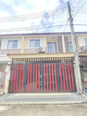 ขายทาวน์เฮาส์ 2 ชั้น ซอยรามอินทรา 23 แยก 20 ขนาด 20 ตร.ว. ใจกลางเมือง ใกล้ทางด่วน และ เซ็นทรัลรามอินทรา ( เจ้าของขายเอง )