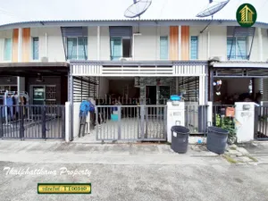 ทาวน์เฮ้าส์ บ้านพฤกษา 87/2 ศรีนครินทร์-บางนา บ้านทำเลดี ขายตามสภาพ ลดราคาพิเศษ